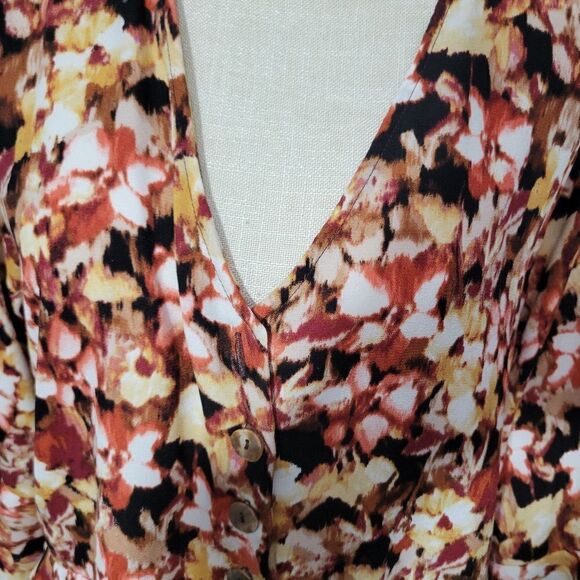 Ophelia Roe Size Large Ruffle Tunic V Neck 3/4 Sleeve Top - Picture 12 of 12